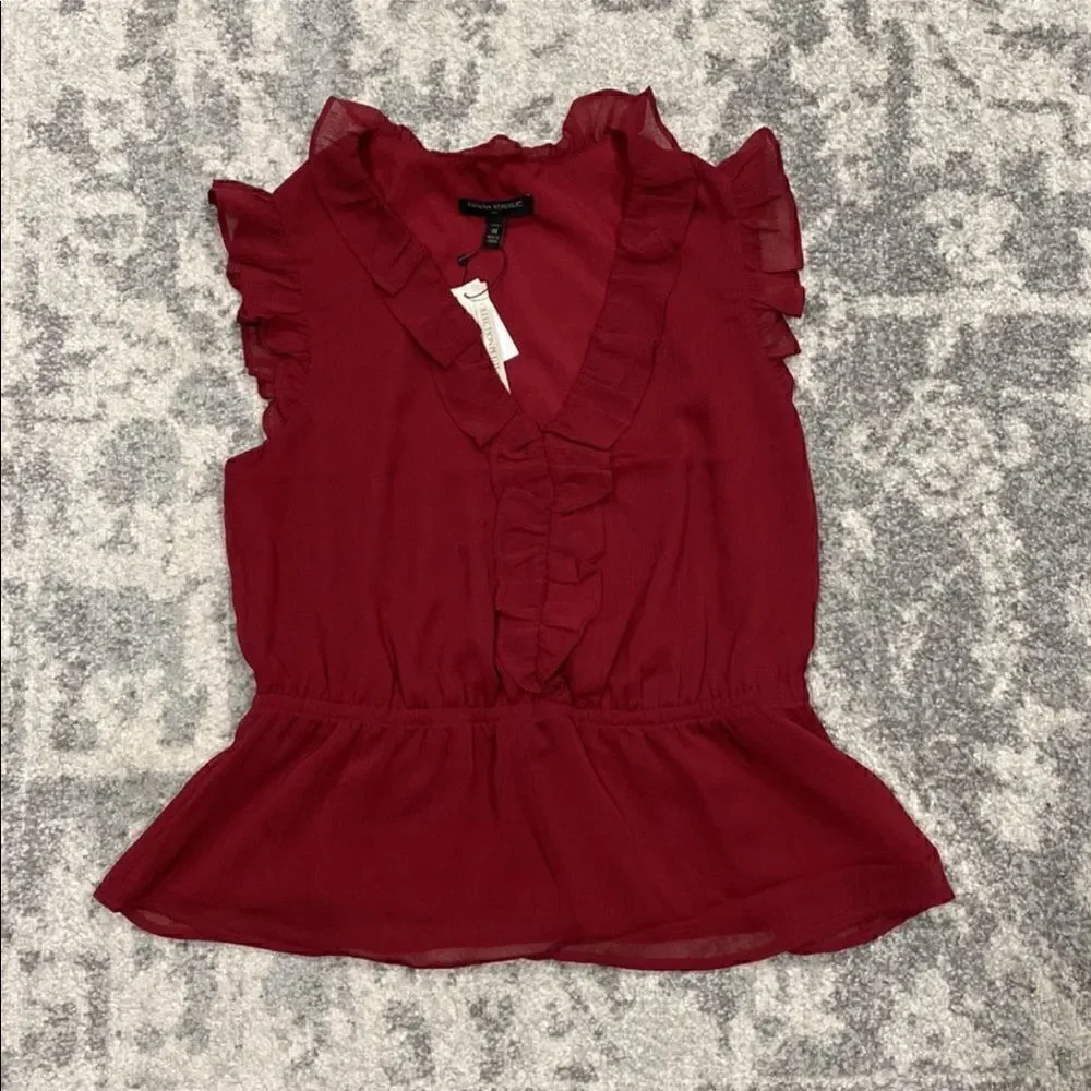 Banana Republic Petite Flutter Peplum Top